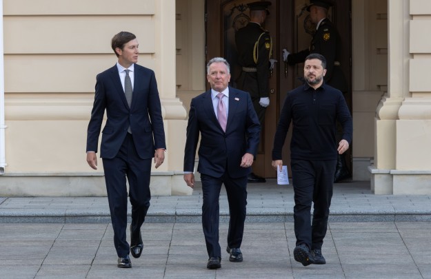 Відновлення переговорного процесу є важливим, і Україна вдячна Президенту США та його представникам за цей крок – Володимир Зеленський за підсумками зустрічі з представниками Президента США у Києві