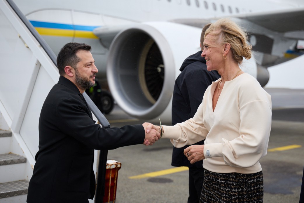 Дорогою до Канади Президент зустрівся з міністеркою закордонних справ Ісландії