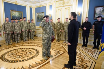 Володимир Зеленський привітав воїнів-танкістів із Днем танкових військ