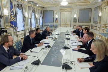 Президент України і президентка ЄБРР обговорили додаткові кроки на підтримку українців та української економіки
