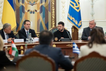 Президент зустрівся з послами держав – членів Євросоюзу в Україні