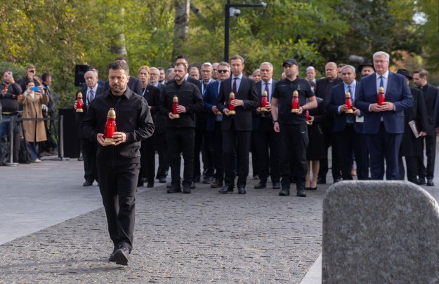 The President and the Representatives of Foreign Delegations Honored the Memory of the Victims of Babyn Yar