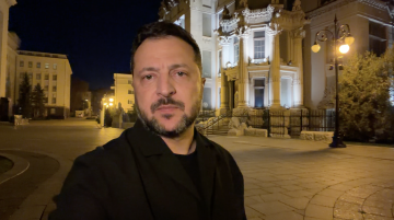Загроза є кожного дня, і кожного дня потрібно, щоб у батареях ППО були ракети – звернення Президента