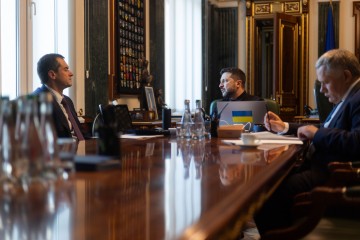 Володимир Зеленський та Антоніу Кошта обговорили фінансову підтримку України й відкриття переговорних кластерів 