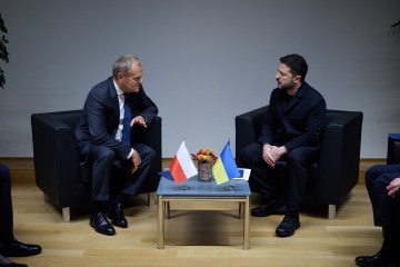 Володимир Зеленський і Дональд Туск обговорили загострення ситуації через російські удари по Україні 